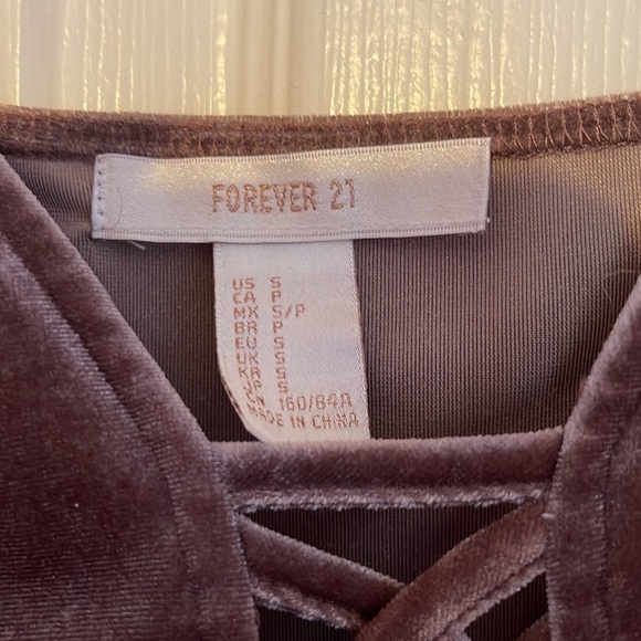 Velvet bodysuit - Picture 3 of 4